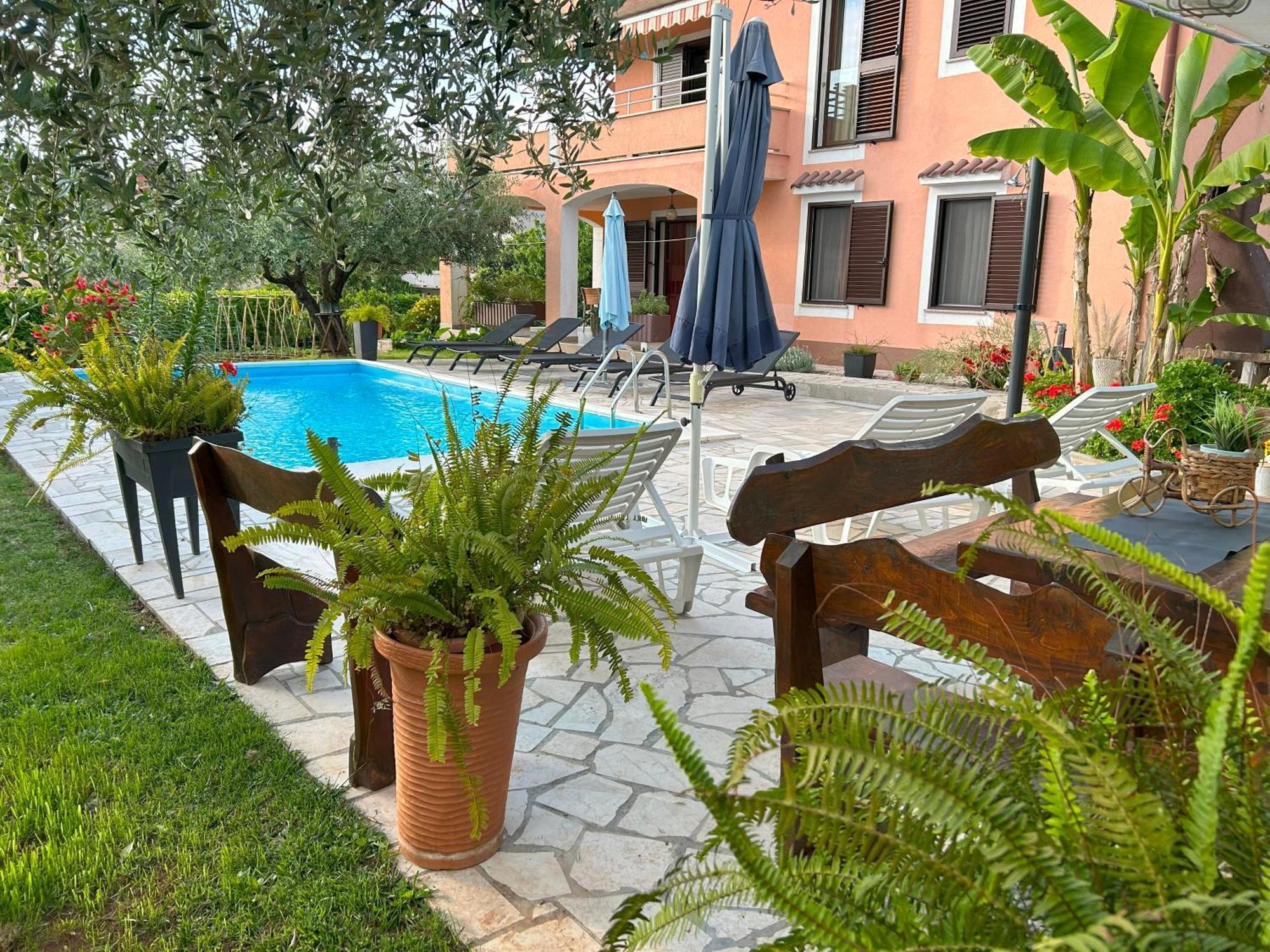 Apartments Marija 821 Pula Exterior photo